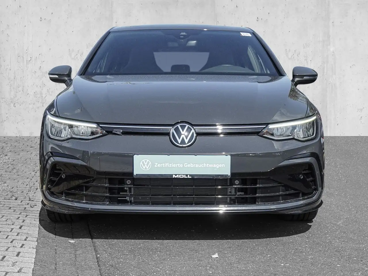Volkswagen Golf 1.5 eTSI DSG R-Line NAVI LED LHZ ACC KAMERA — معرض صور السيارة 3