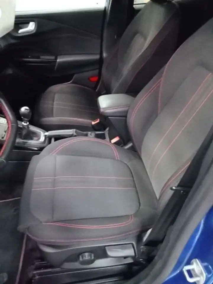 Ford Puma 1.0 EcoBoost MHEV ST-Line 125 — معرض صور السيارة 11