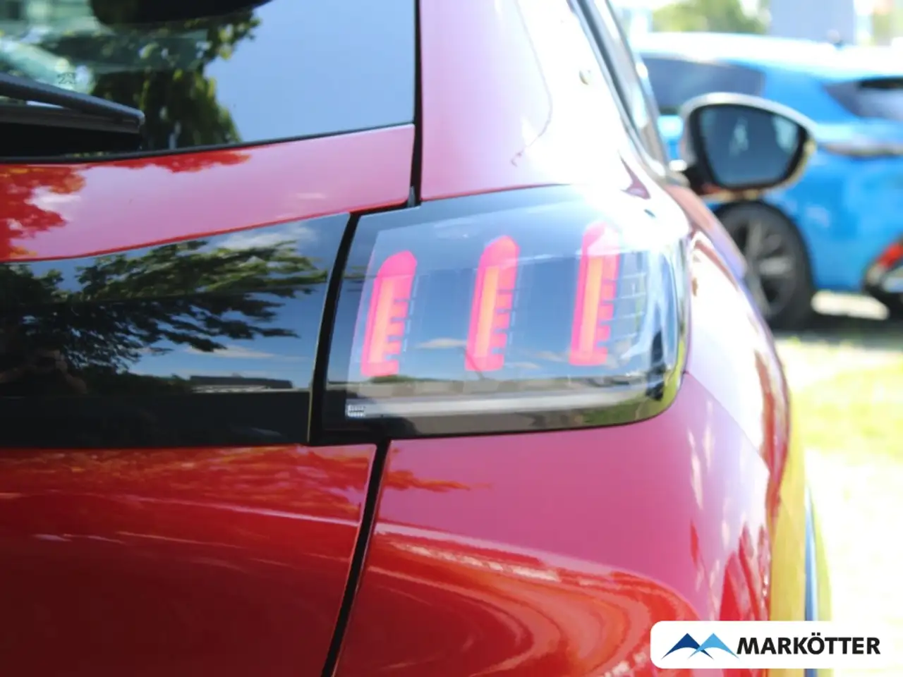 Peugeot 208 GT NAVI/PDC/TEMPO/SHZ/KAMERA/ALCANTARA/ — Galería del vehículo 32