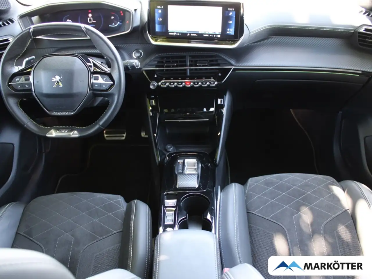 Peugeot 208 GT NAVI/PDC/TEMPO/SHZ/KAMERA/ALCANTARA/ — Galería del vehículo 22