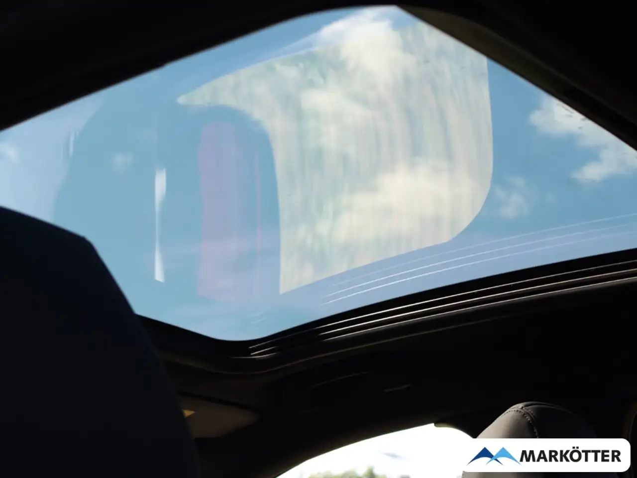 Peugeot 208 GT NAVI/PDC/TEMPO/SHZ/KAMERA/ALCANTARA/ — Galería del vehículo 23