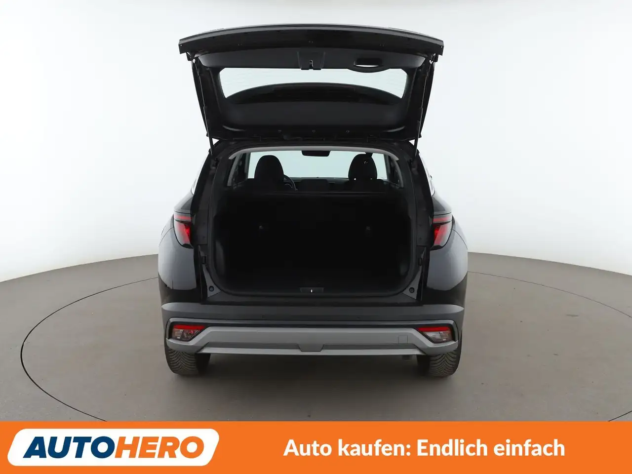 Hyundai TUCSON 1.6 T-GDI Select*NAVI*LED*CAM*SPUR*PDC*SHZ* — معرض صور السيارة 16