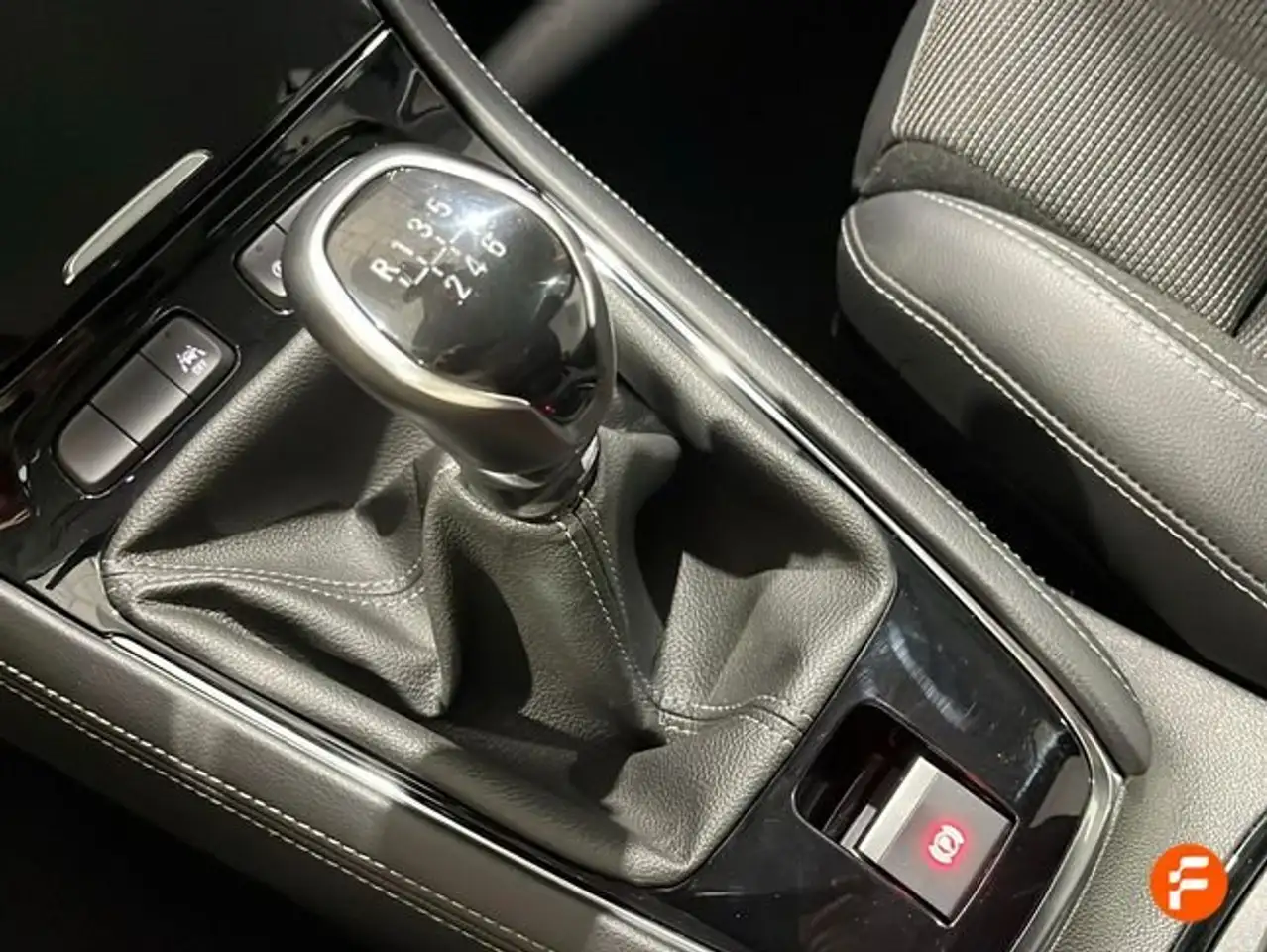 Opel Grandland 1.2T XHT MT6 S/S GS — Vehicle gallery 26