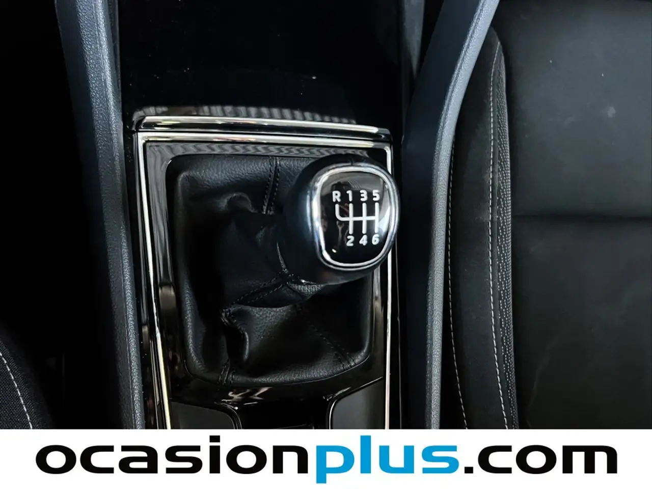 Skoda Karoq 2.0TDI Adblue Selection 85kW — معرض صور السيارة 5
