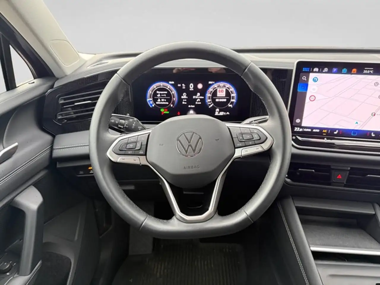 Volkswagen Tiguan 1.5 eTSI+Life+ — معرض صور السيارة 13