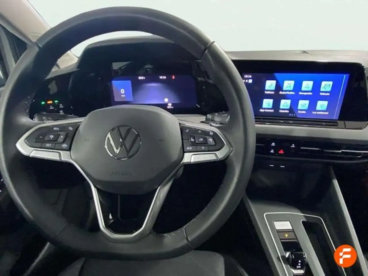 Volkswagen Golf 2.0TDI DSG 85kW — معرض صور السيارة 11