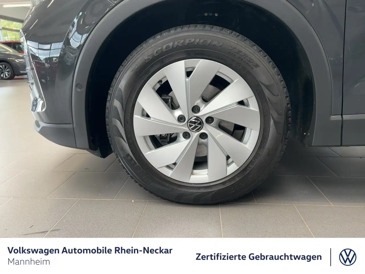 Volkswagen Tiguan 1.5 eTSI DSG App-Connect Kamera LED uvm. — معرض صور السيارة 15