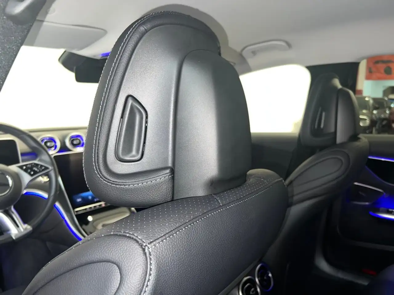 Mercedes-Benz C 300 d e Berlina — Galería del vehículo 38