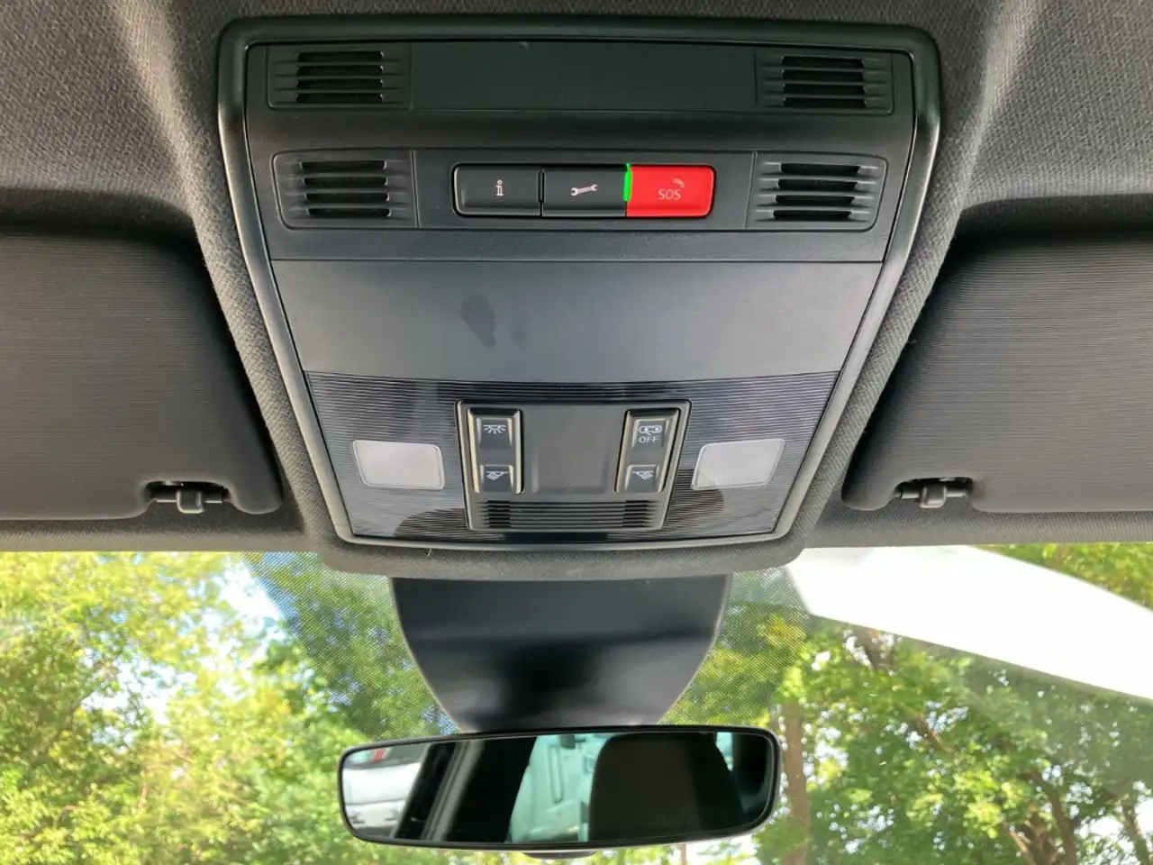 SEAT Arona 1.0 TSI FR KAMERA+ACC+NAVI+SHZ+LED+DAB+PDC — معرض صور السيارة 27