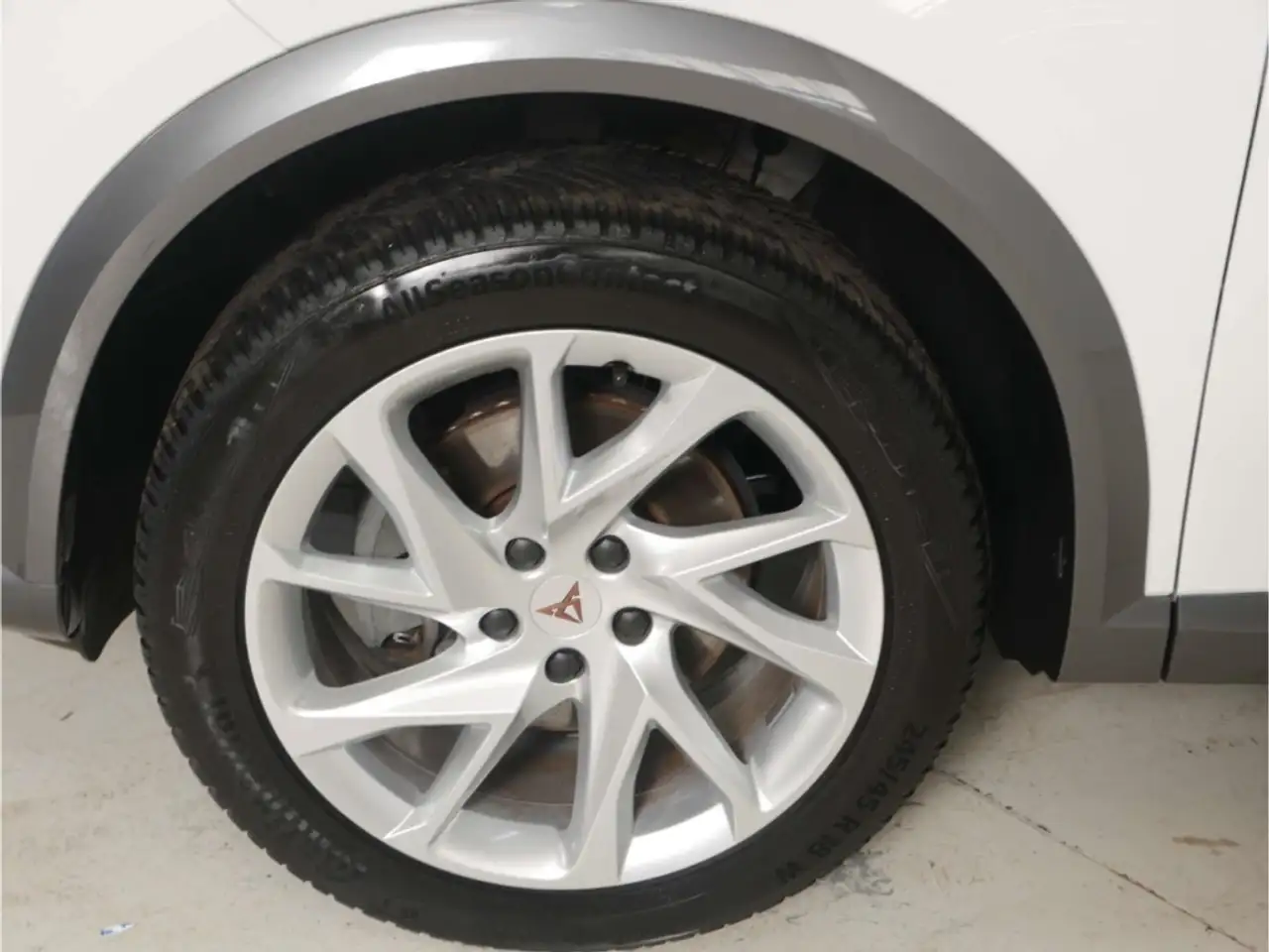 CUPRA Formentor 1.5 TSI DSG 360°/LED/ACC/Full-Link/SH — معرض صور السيارة 9