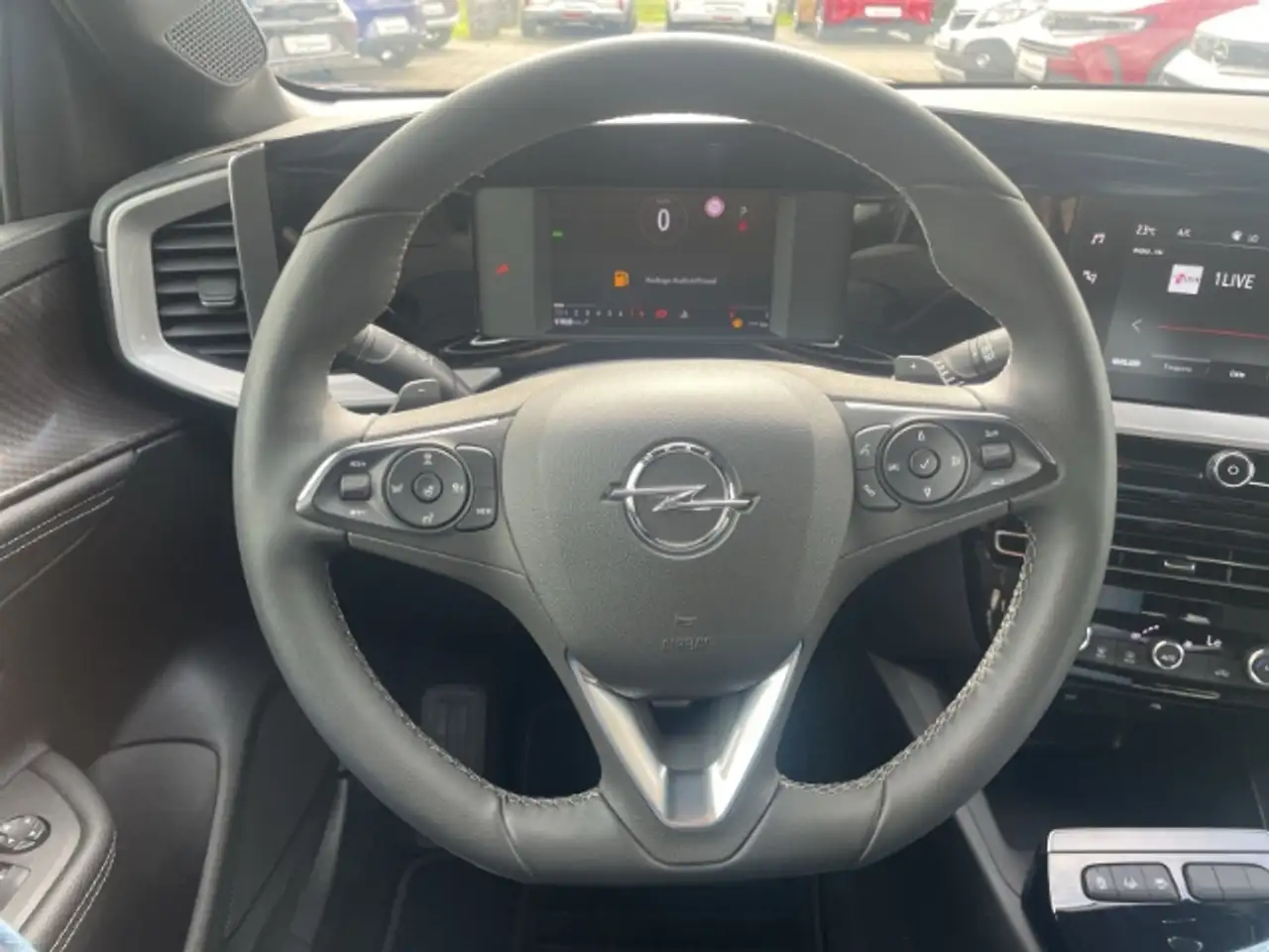 Opel Mokka GS Line 1.2 Turbo LED - Rückfahrkamera - Apple Car — معرض صور السيارة 27