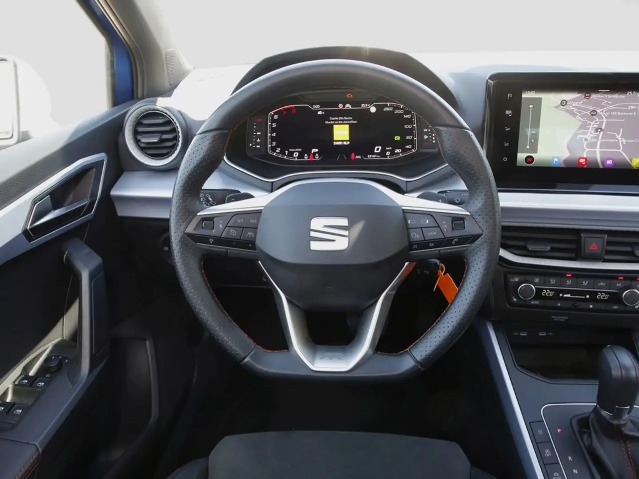 SEAT Arona 1.5 TSI DSG FR 17" ACC SH LED SideAssist — معرض صور السيارة 14