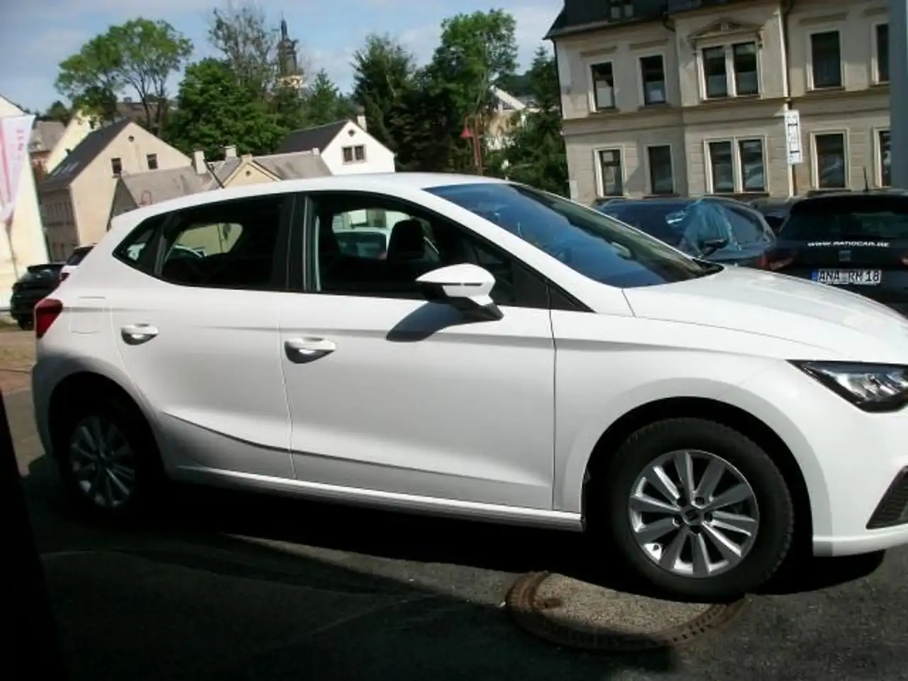 SEAT Ibiza IBIZA STYLE EDITION 1.0 TSI DSG GANZJAHRESREIFEN — Vehicle gallery 8