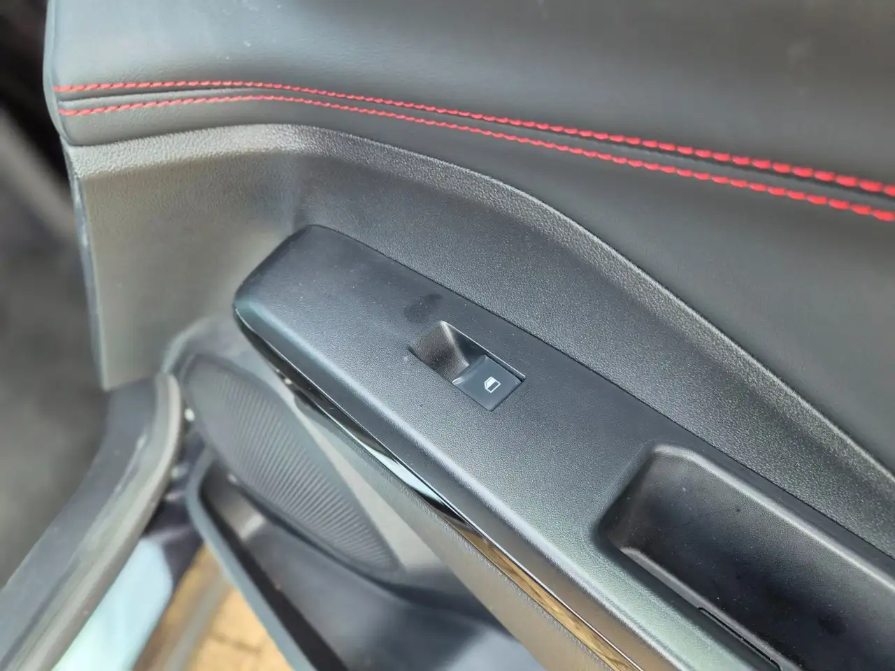 Ford Puma ST-Line X/Navi/Kamera/Leder/1.Hand/Garantie — Galerie du véhicule 21