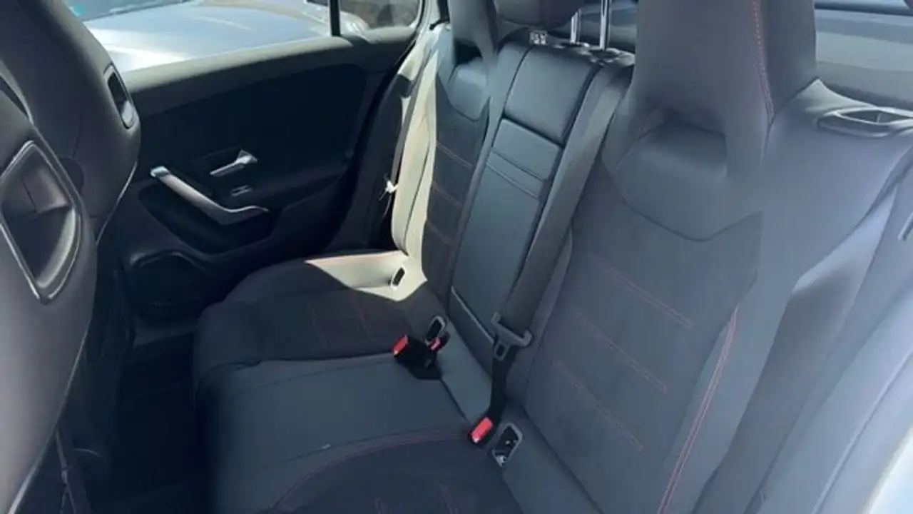 Mercedes-Benz A 180 d — Galerie du véhicule 11