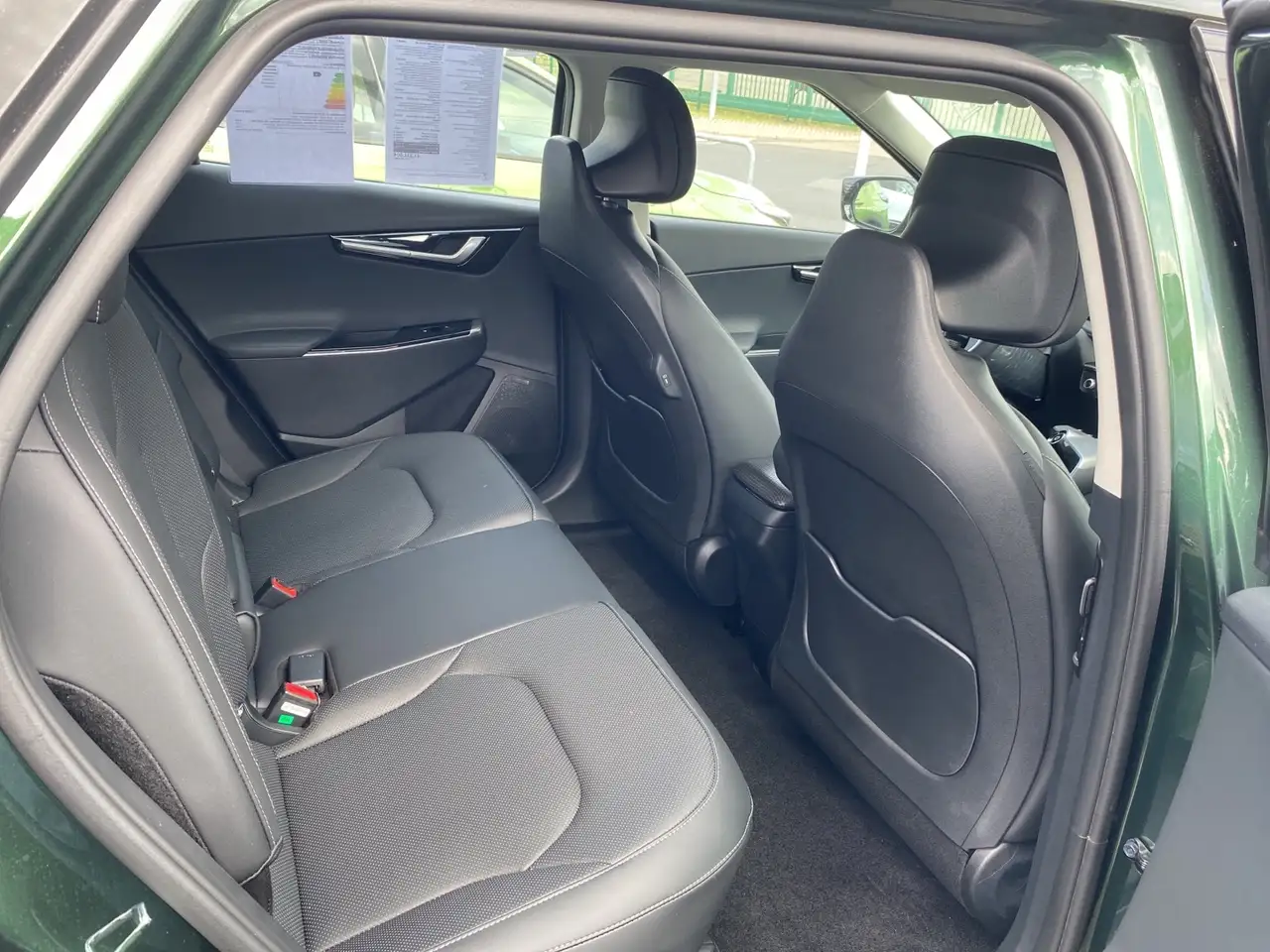 Kia EV6 58.3 RWD WP AIR COM ASS SND — Galerie du véhicule 16