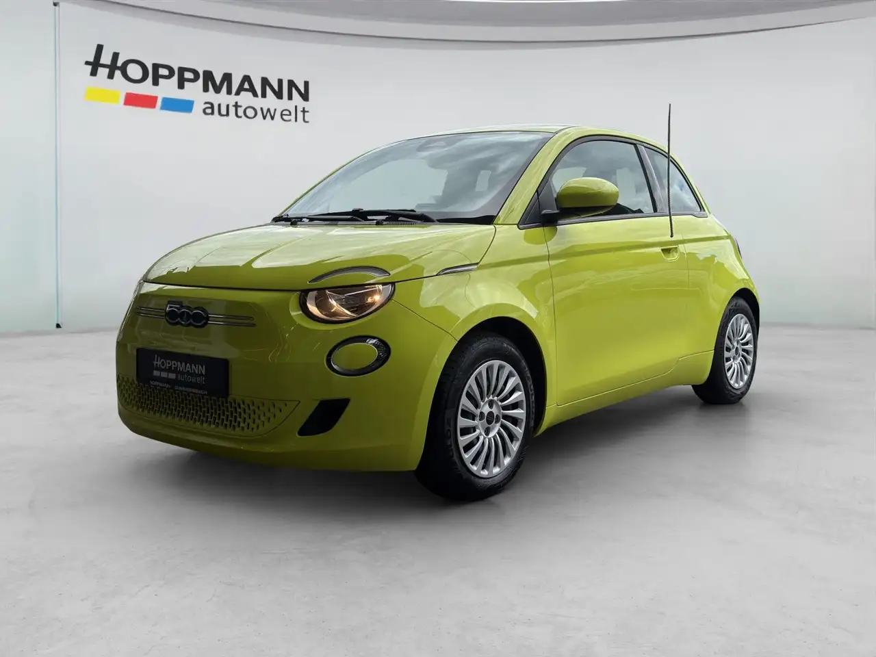 Fiat 500e Base*PDC*Klimaautomatik*CarPlay* — Galería del vehículo 2