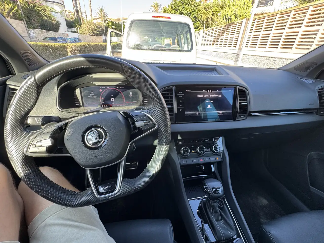 Skoda Karoq 2.0 TSI 4x4 DSG Sportline — معرض صور السيارة 2
