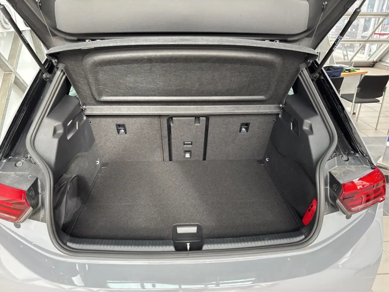 Volkswagen ID.3 Pro electric 55kWh NAVIPRO SHZ PDC 91%SOH — معرض صور السيارة 12