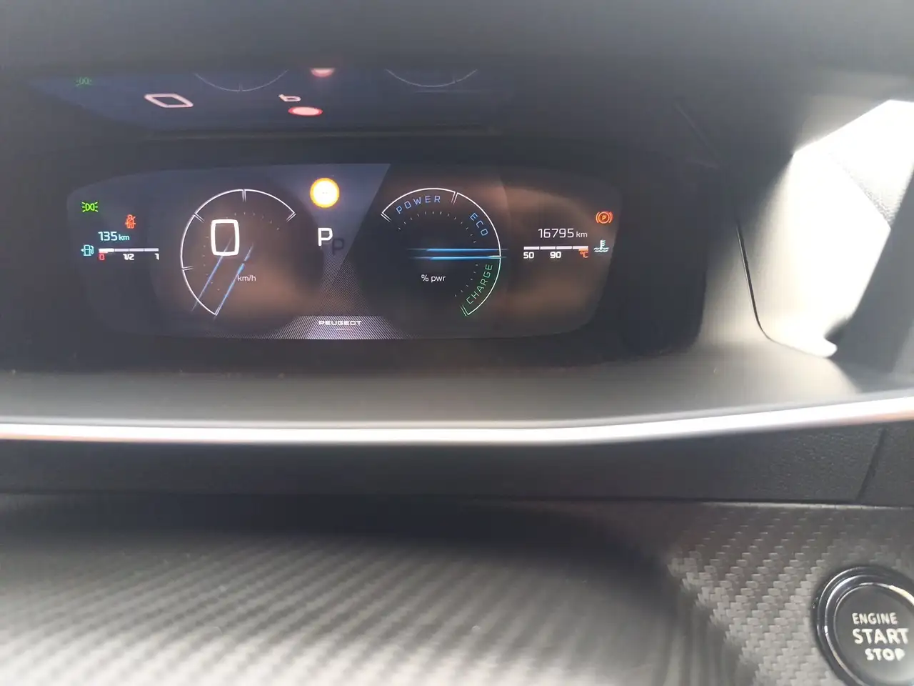 Peugeot 208 Hybrid 100 e-DSC6 GT LED PDC Kamera LM — معرض صور السيارة 5
