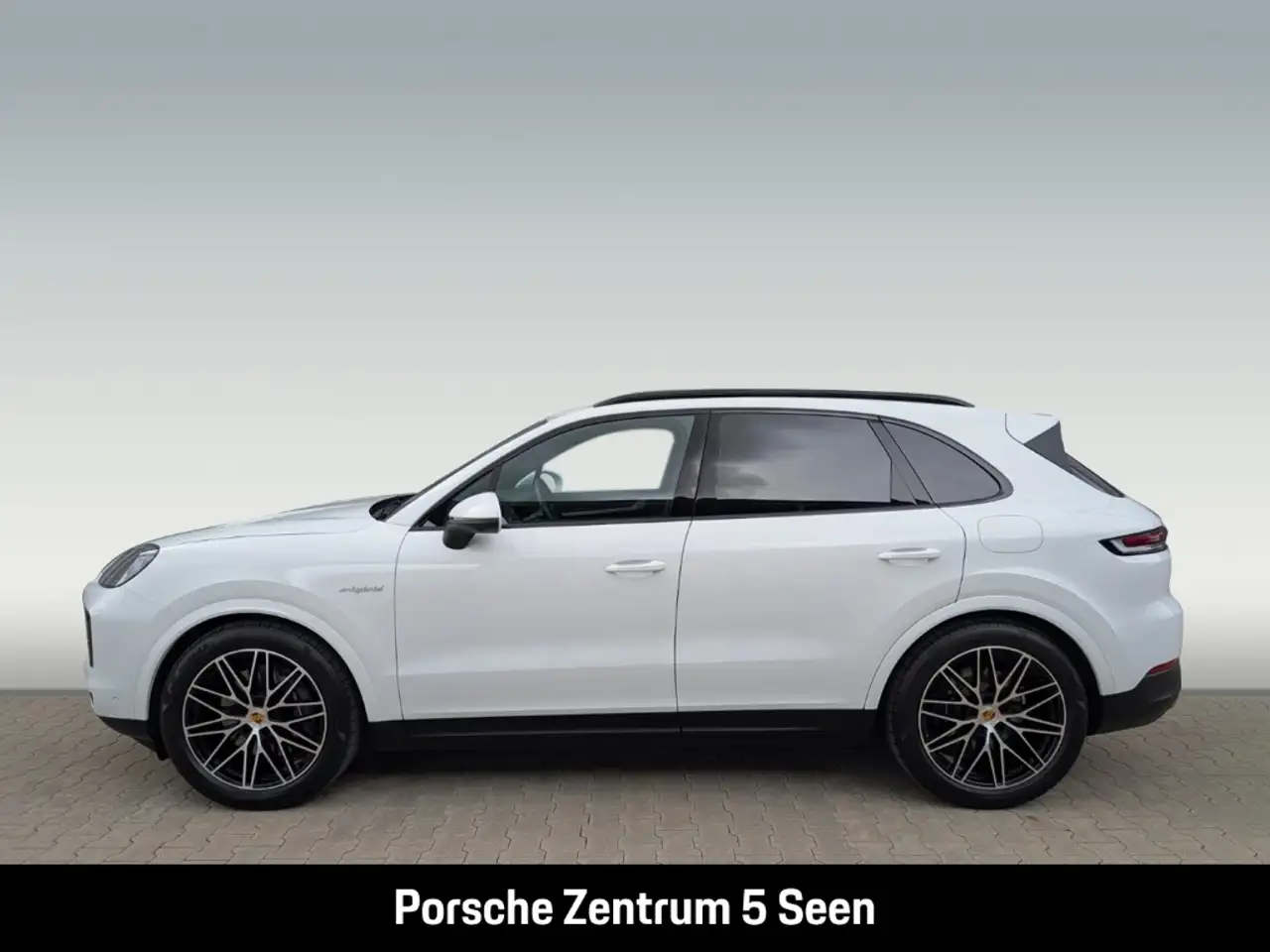 Porsche Cayenne E-Hybrid, BOSE, 21-ZOLL, 14-WEGE, PANO — Vehicle gallery 2