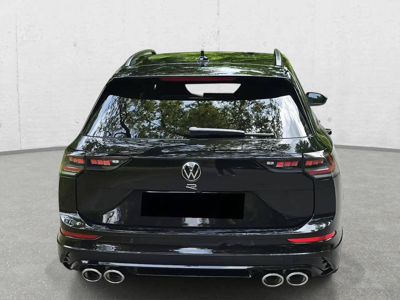 Volkswagen Golf Variant 2.0 TSI 245 kW 4Motion R NAV MATRIX PDC APPLINK — Vehicle gallery 6