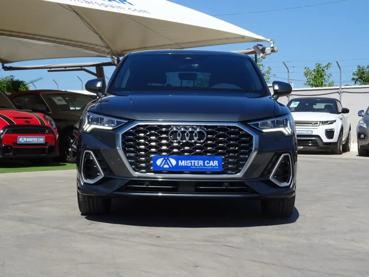 Audi Q3 Sportback 35 TDI S line quattro S tronic — Vehicle gallery 10