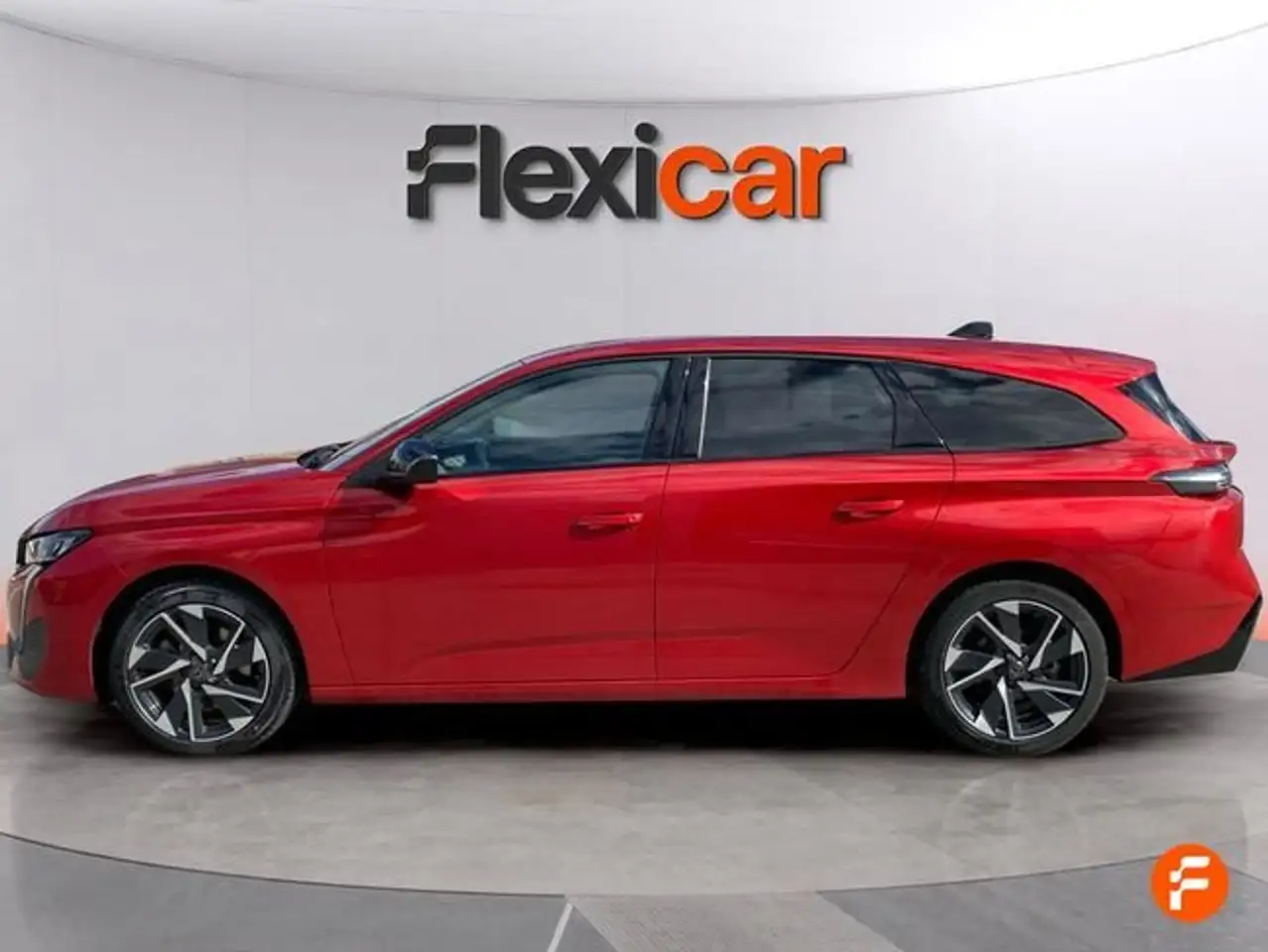 Peugeot 308 SW 1.5 BlueHDi S&S Allure EAT8 130 — معرض صور السيارة 4