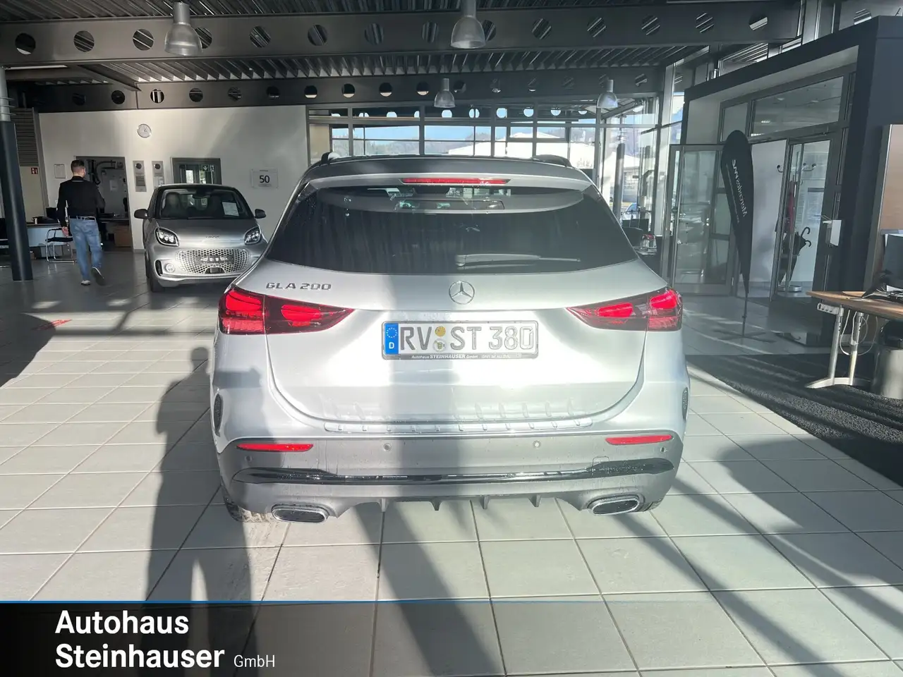 Mercedes-Benz GLA 200 GLA 200 AMG Multibeam/Night/Distronic/360 Grad LED — Galerie du véhicule 6