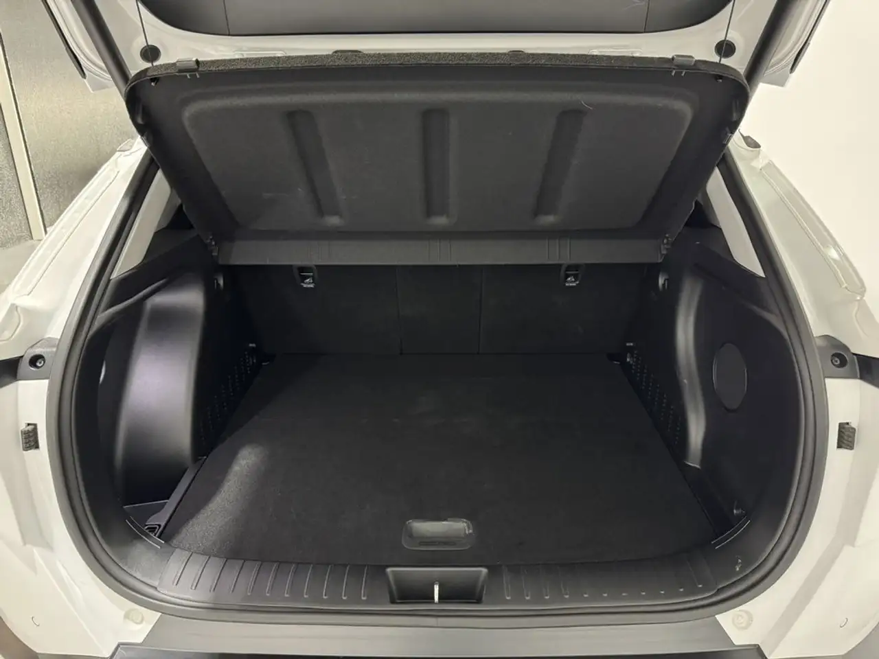 Hyundai KONA 1.0 TGDI Tecno 4x2 — Vehicle gallery 9