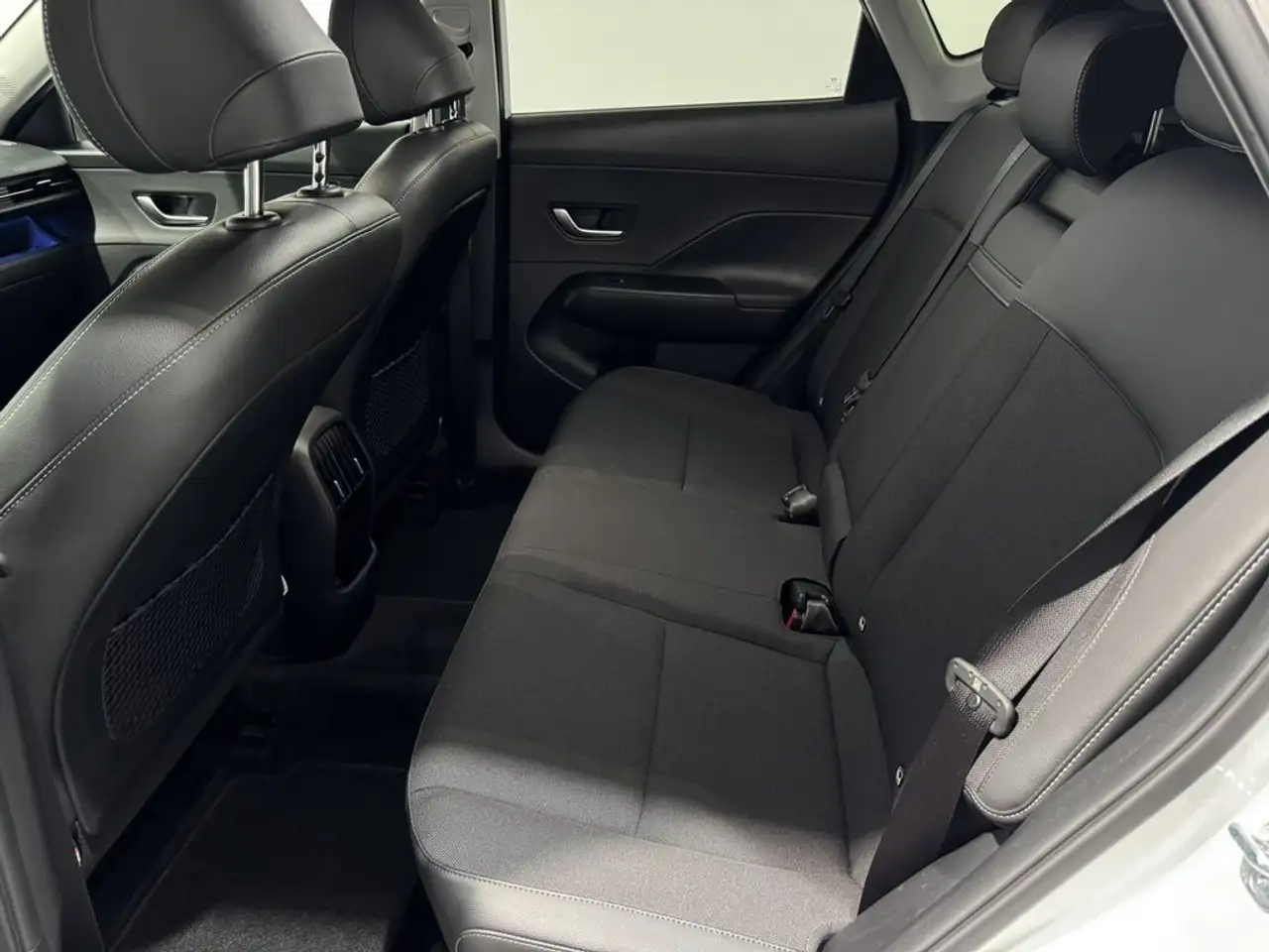Hyundai KONA 1.0 TGDI Tecno 4x2 — Vehicle gallery 15