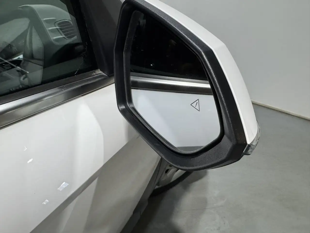 Hyundai KONA 1.0 TGDI Tecno 4x2 — Vehicle gallery 6