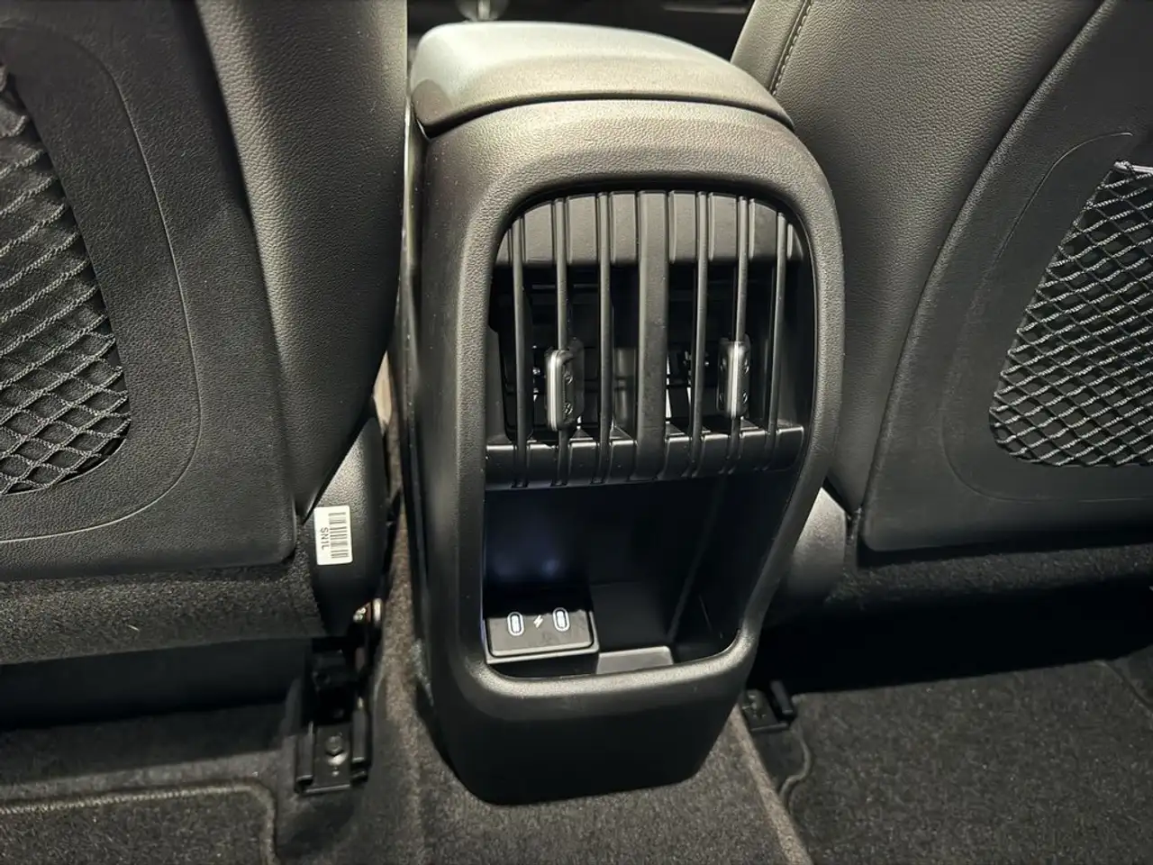 Hyundai KONA 1.0 TGDI Tecno 4x2 — Vehicle gallery 14