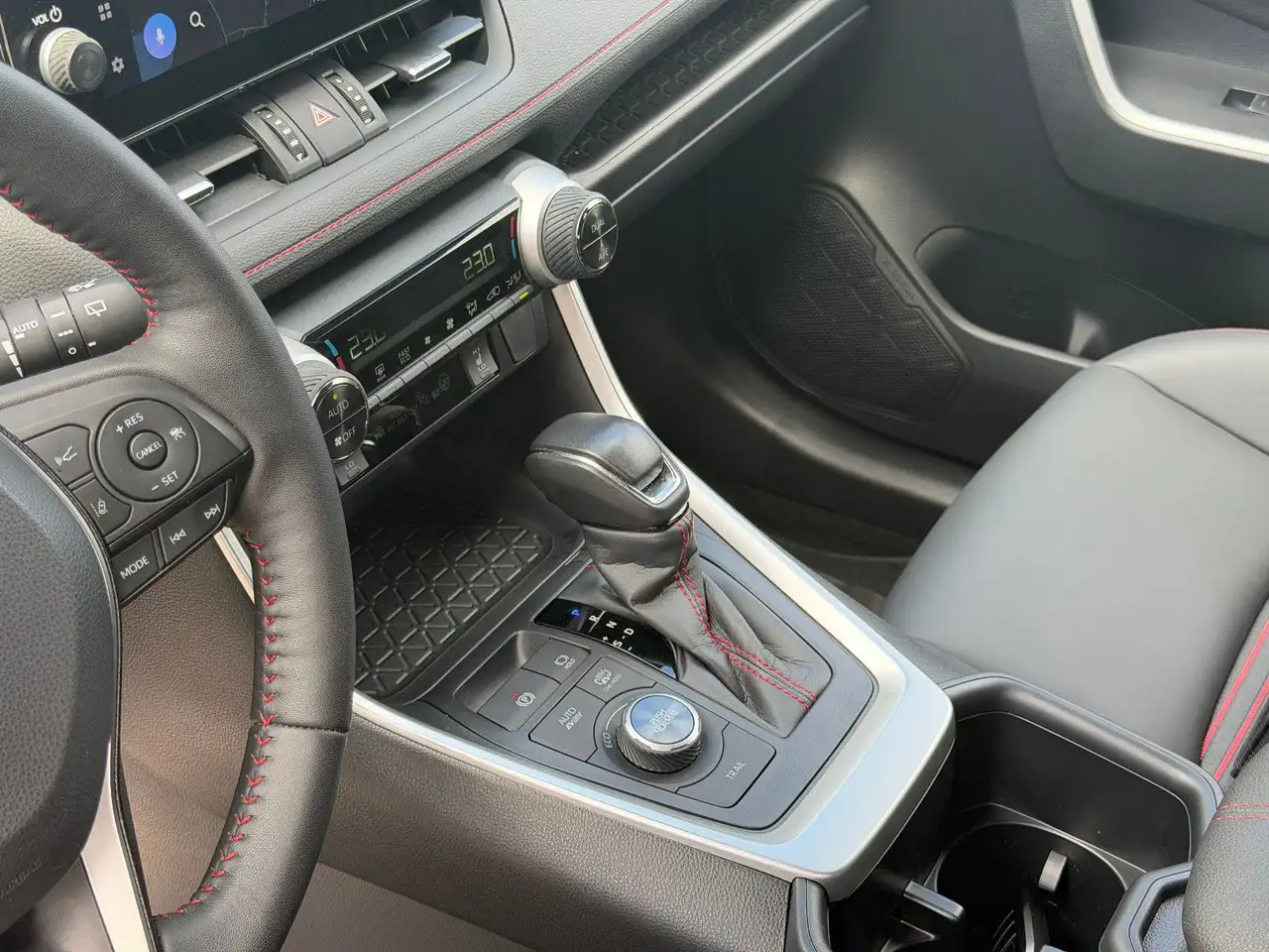 Suzuki Across 2.5 Plug-In Hybrid Comfort+ E-Four/ACC/ — Vehicle gallery 19