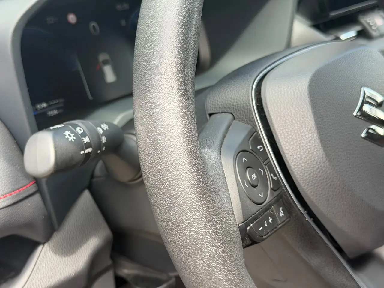 Suzuki Across 2.5 Plug-In Hybrid Comfort+ E-Four/ACC/ — Vehicle gallery 23