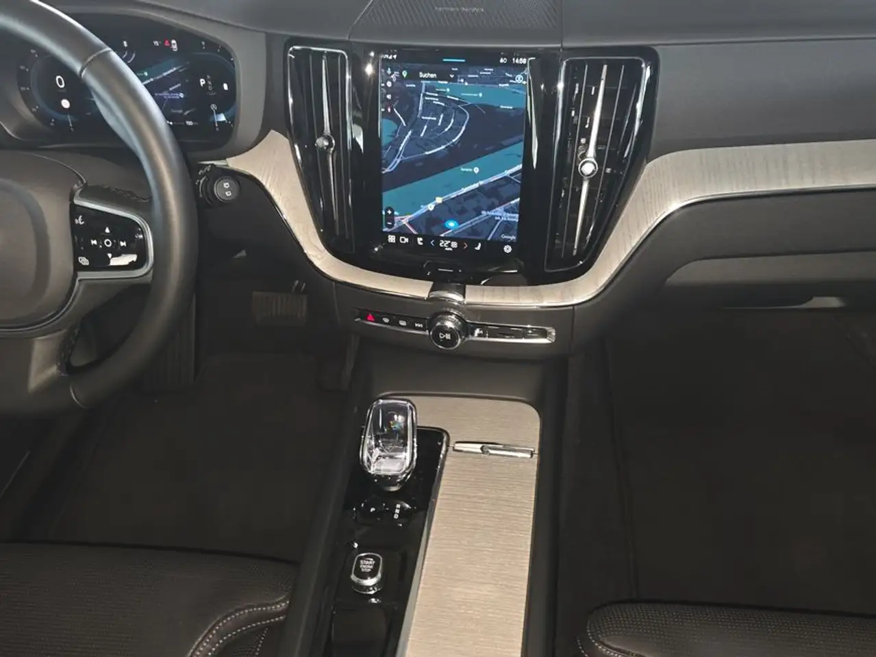 Volvo XC60 XC60 B5 B AWD Plus Dark — Galerie du véhicule 11