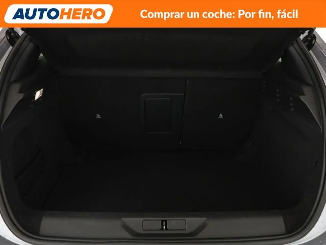 Peugeot 308 1.5 Blue-HDi Allure — Galería del vehículo 18