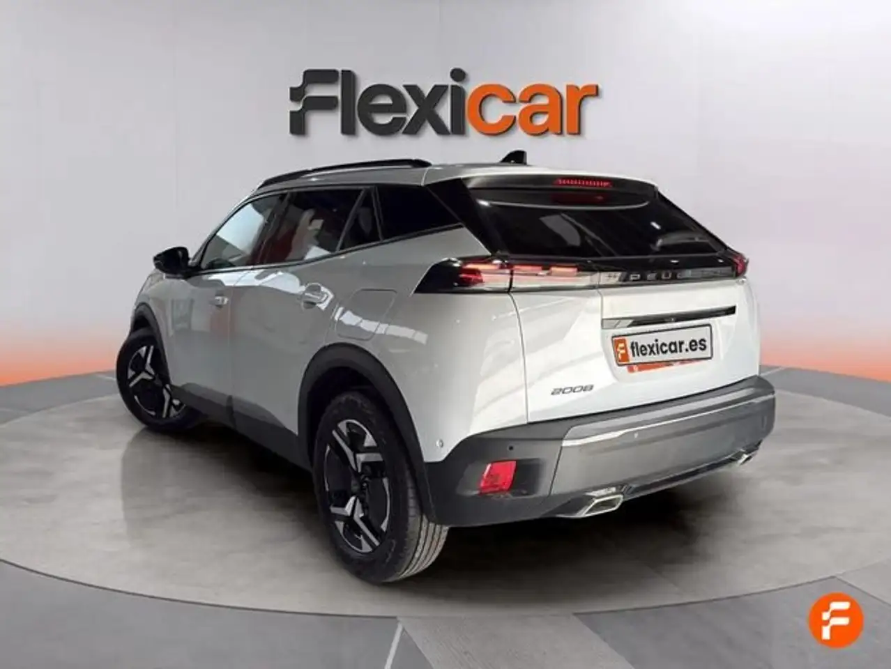 Peugeot 2008 1.2 PureTech S&S Allure EAT8 130 — Vehicle gallery 5