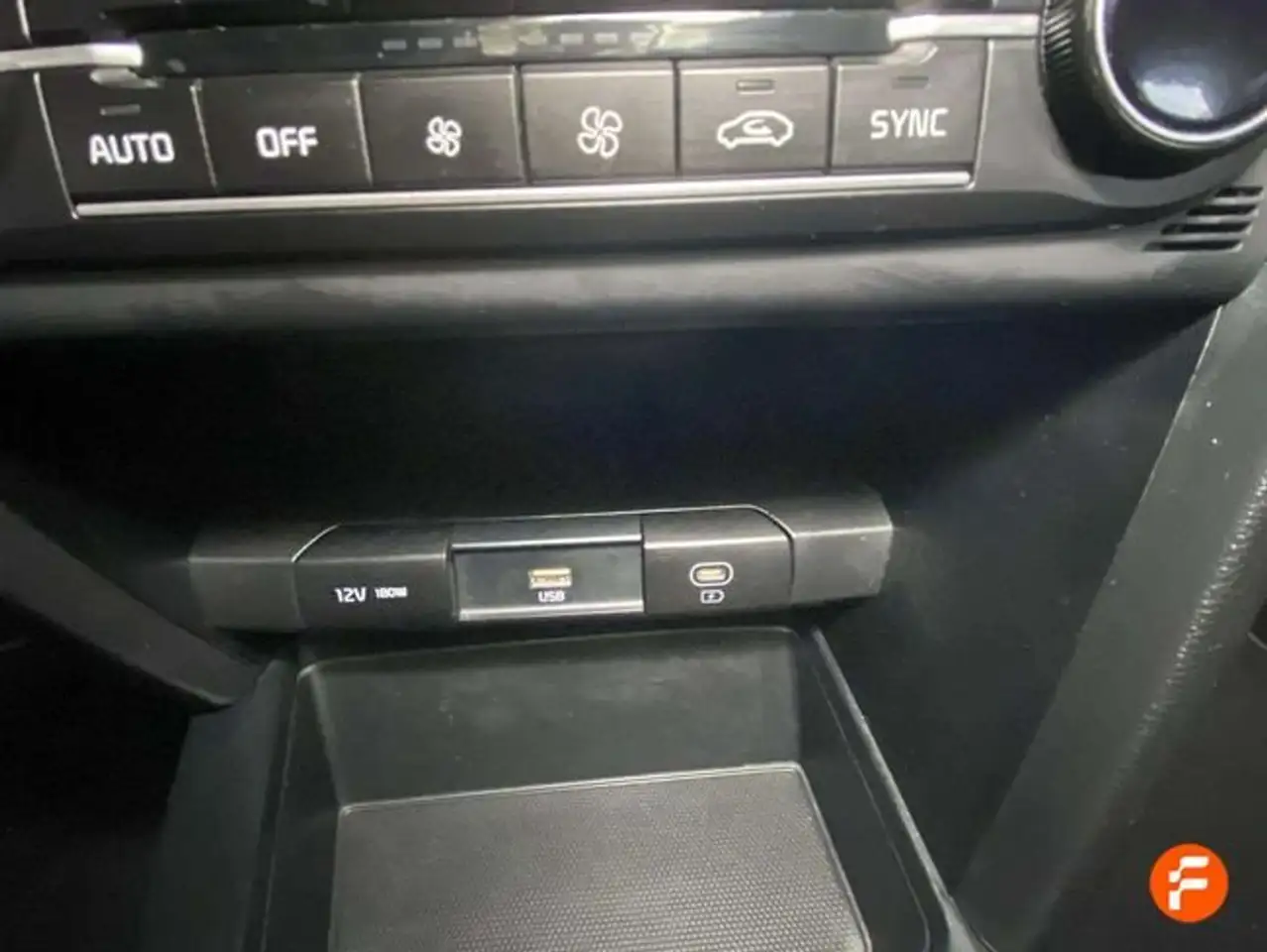 Kia XCeed 1.0 T-GDi Concept — معرض صور السيارة 29