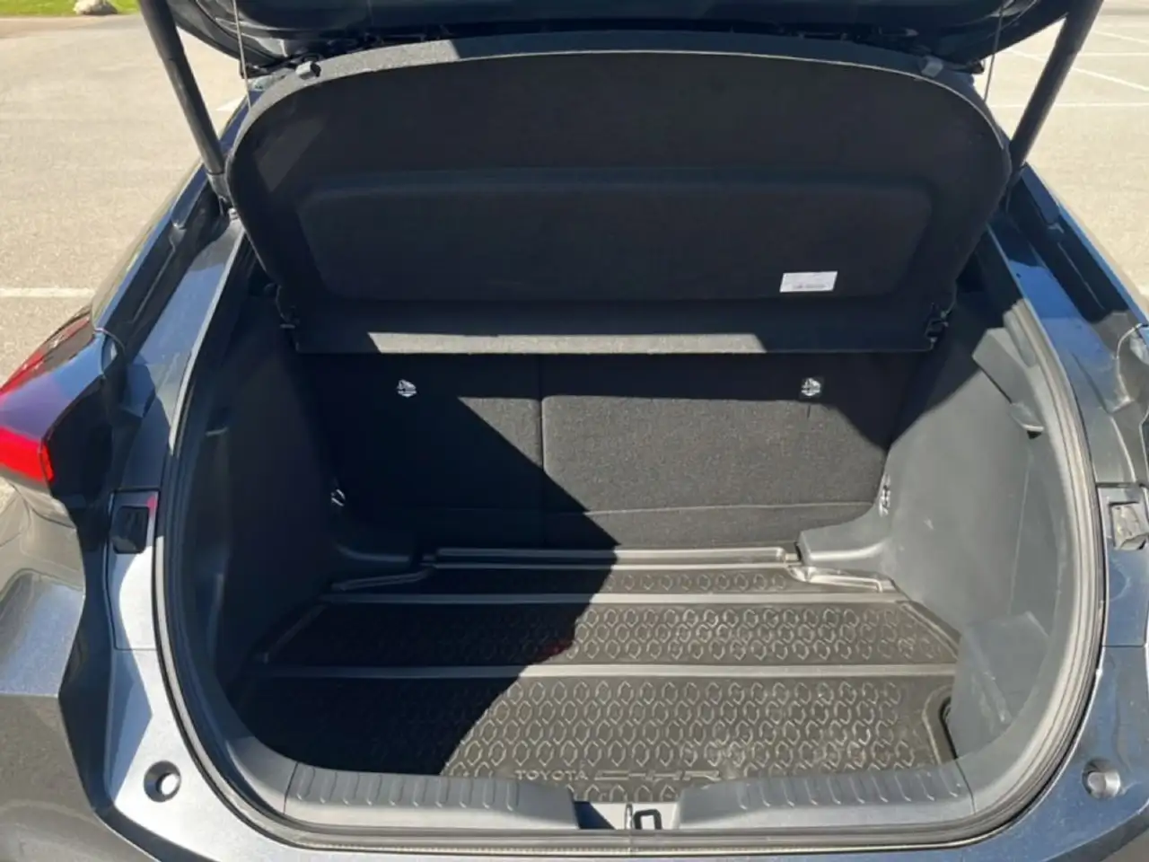 Toyota C-HR 2.0 Hybrid Team Deutschland — معرض صور السيارة 8