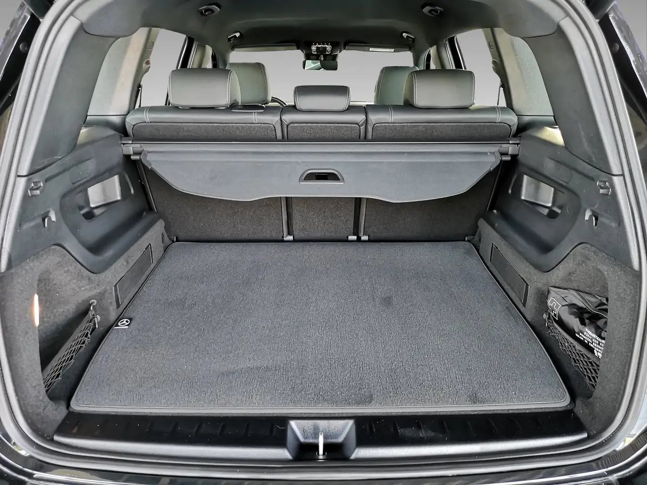 Mercedes-Benz EQB 350 4Matic Progressive+ANHÄNGERKUPPLUNG+SMAR — Vehicle gallery 17