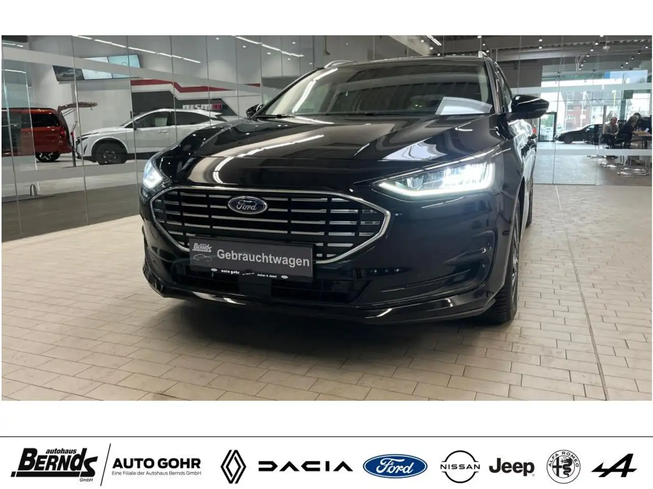 Ford Focus T 1.0 EcoB. Hybr. Aut. TITANIUM Matrix LED SYNC 4 — معرض صور السيارة 26