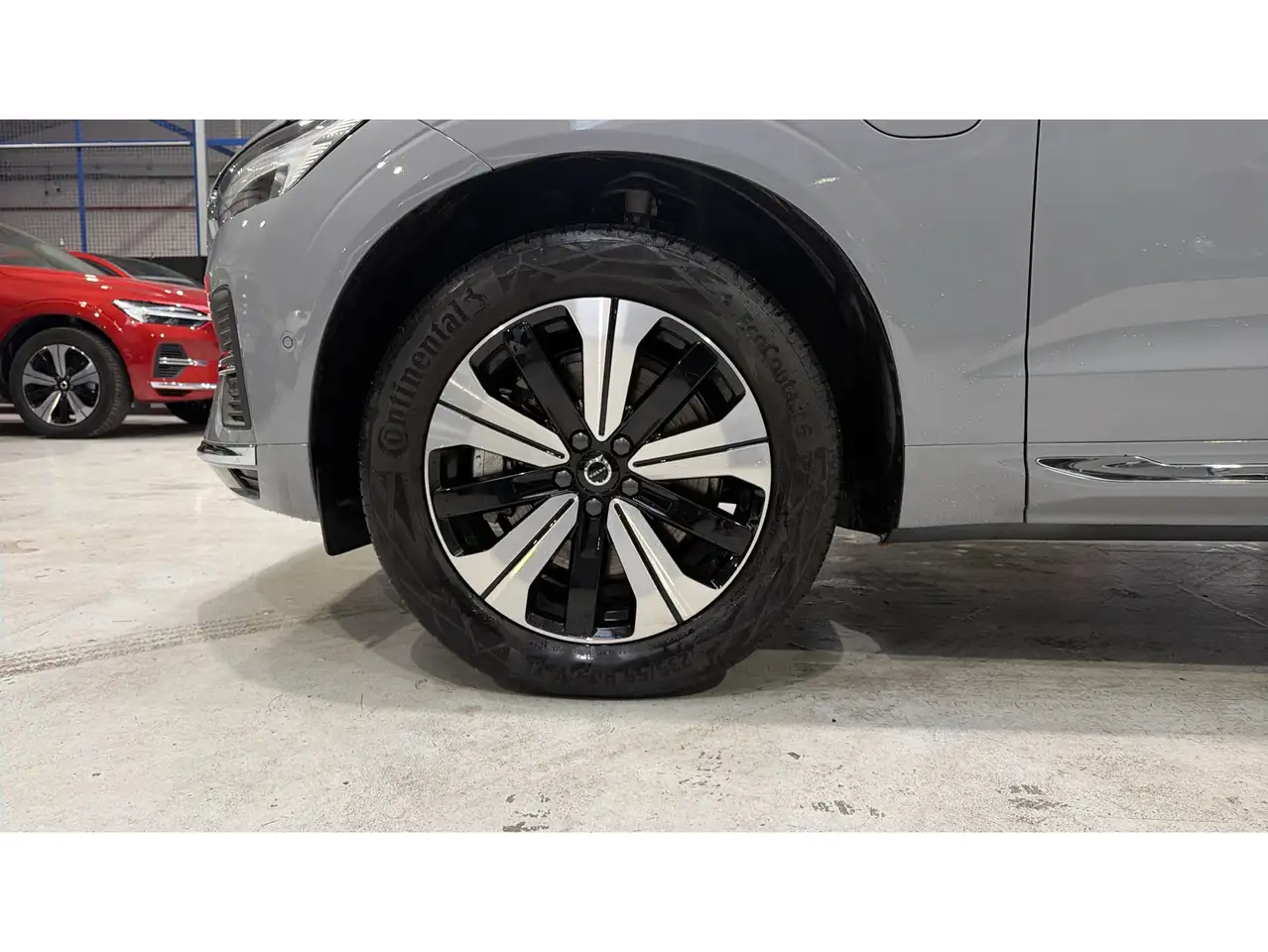 Volvo XC60 T6 Recharge Plus Bright — Galería del vehículo 9