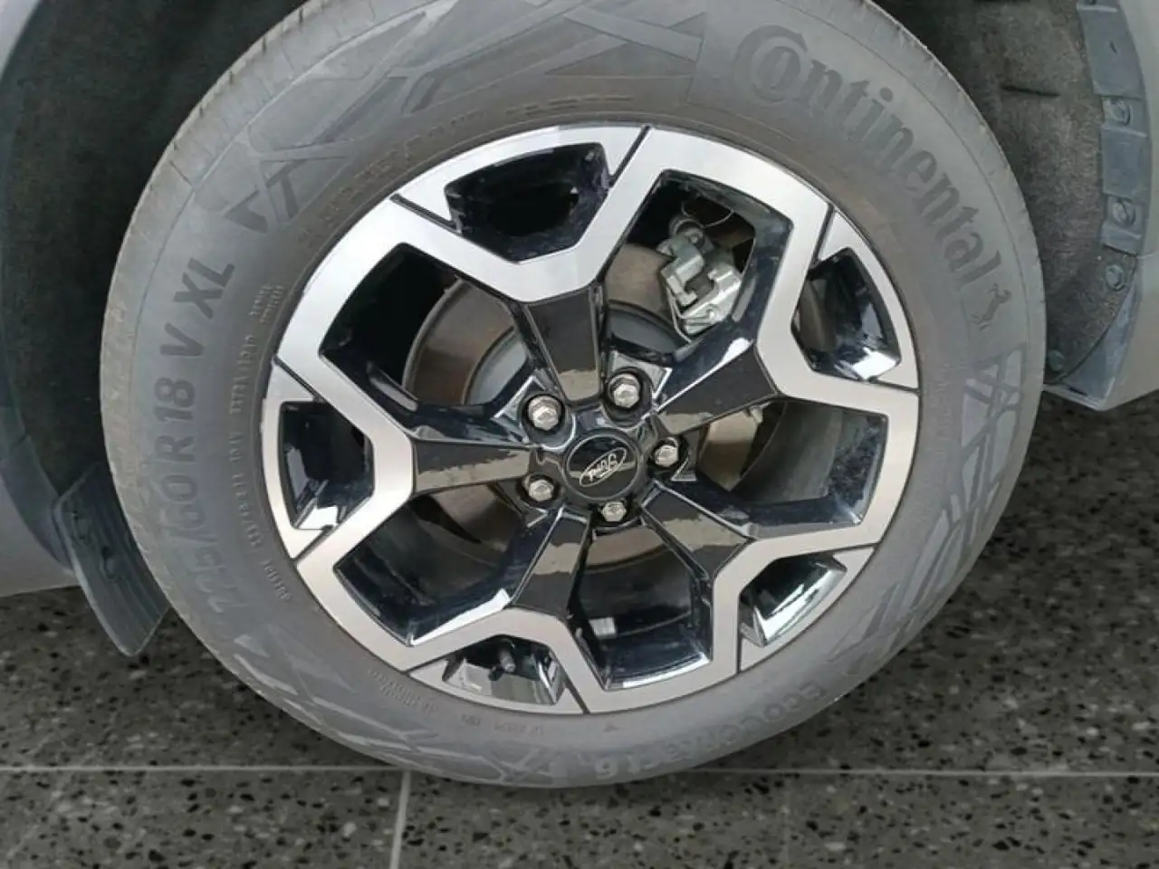 Ford Kuga ACTIVE 2.5 DURATEC PHEV — Galerie du véhicule 12