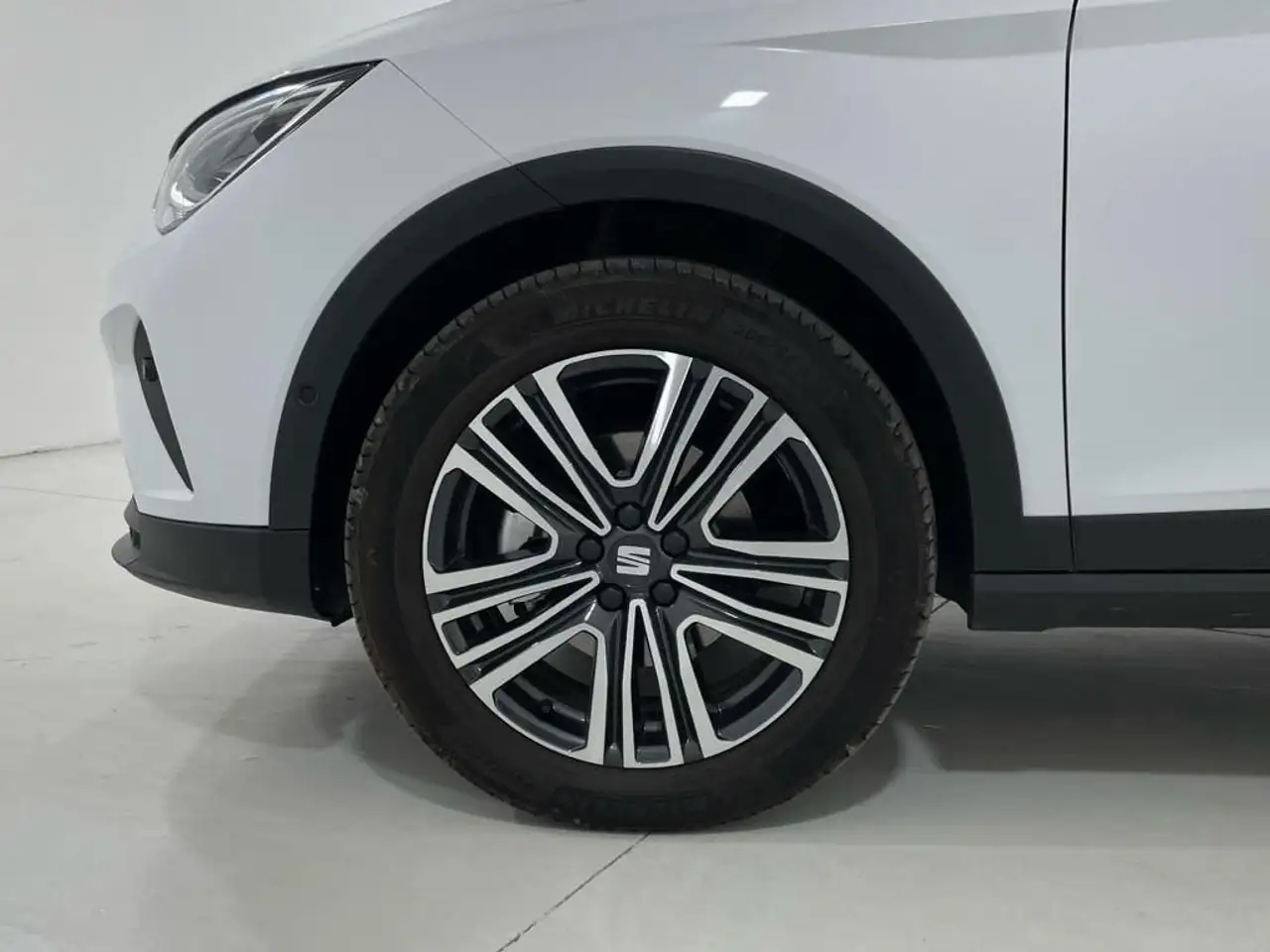 SEAT Arona 1.0 TSI S&S FR XM 115 — Galería del vehículo 8