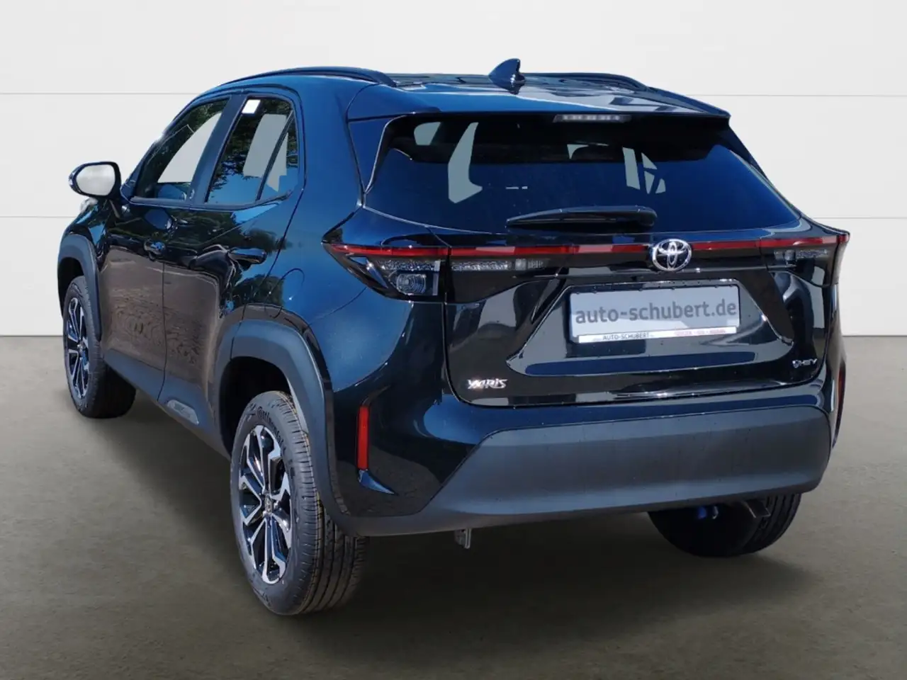 Toyota Yaris Cross 1,5 l 4x2 Team D Navi LED Apple CarPlay Android Au — Galería del vehículo 6