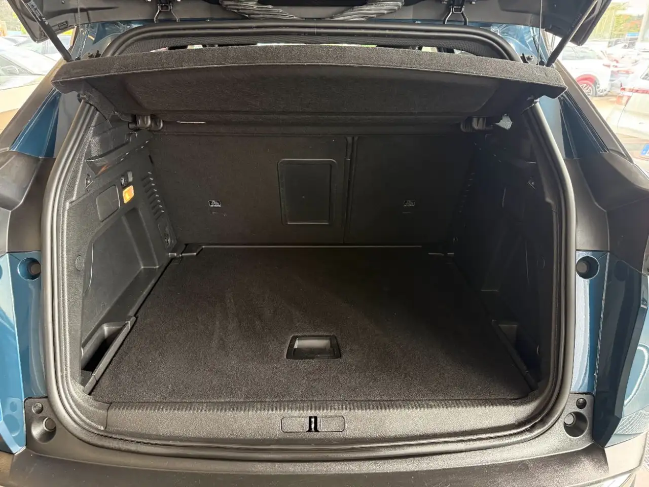 Peugeot 3008 1.2 PureTech 130 Allure Pack Tempomat*DAB — Galerie du véhicule 11