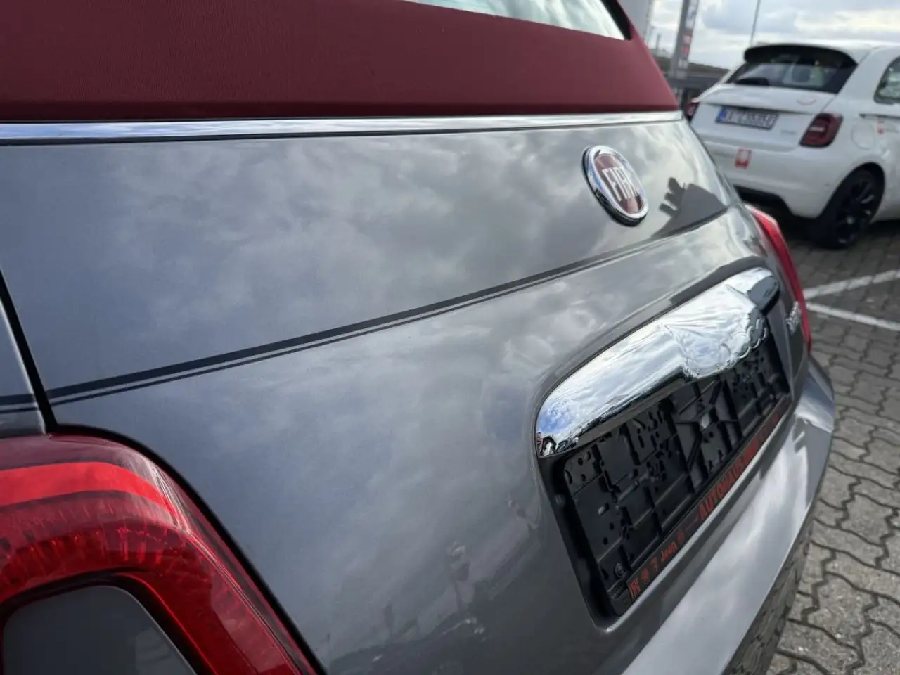 Fiat 500 C 1.0 GSE Hybrid Dolcevita — معرض صور السيارة 13