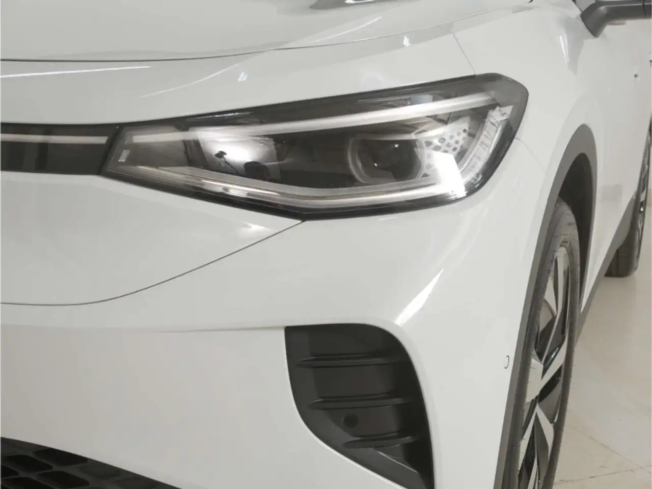 Volkswagen ID.4 Pro 77 kWh W-Pumpe/Matrix/20''/Keyless/RFK — Galerie du véhicule 8