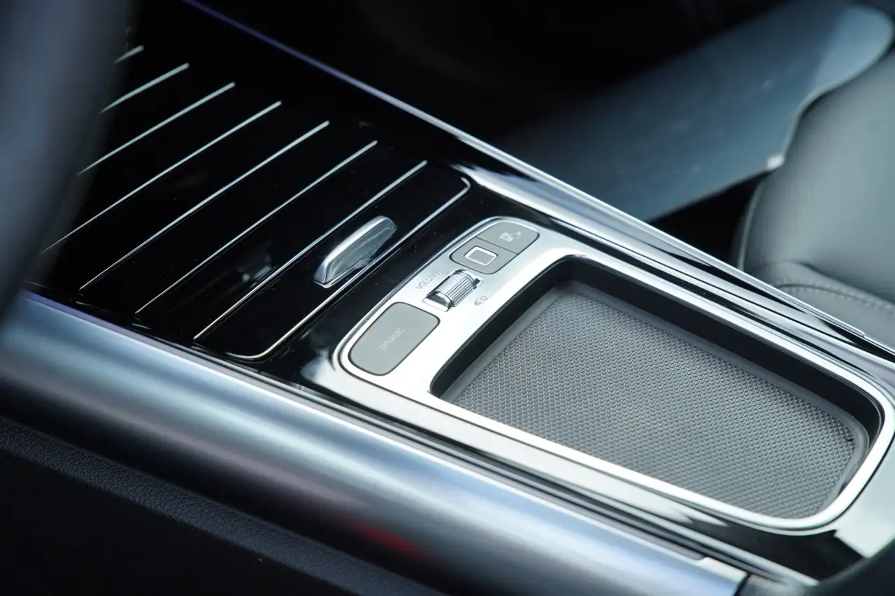 Mercedes-Benz B 250 B 250 e EQ Hybrid Progressive Advanced+ 360° ACC — معرض صور السيارة 20